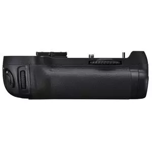 MB-D12 למצלמות Nikon D800, D800e גריפ מקורי ניקון - יבואן רשמי