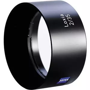 Lens shade Loxia 2.0/35 E