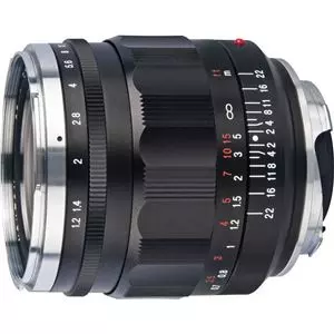 עדשה ווגלנדר Volglander for Leica M Nokton 35mm F1.2 II VM