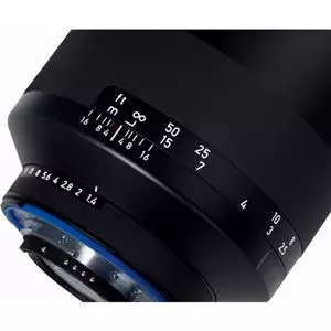 עדשה צייס לניקון Zeiss Lens for Nikon Milvus 35mm f/2 ZF.2