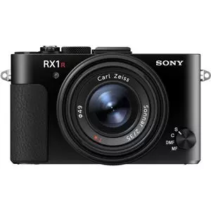 מצלמה דיגיטלית סוני Sony CyberShot RX1 Mark II