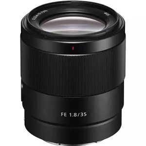 עדשת סוני Sony FE 35mm f/1.8