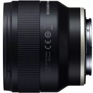 עדשת טמרון Tamron for Sony 35MM F2.8 FF - יבואן רשמי