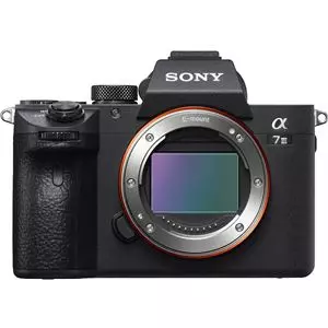 מצלמה חסרת מראה סוני Sony Alpha a7 III