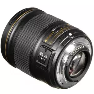 Nikon Lens 28mm f/1.8G AF-S עדשה ניקון - יבואן רשמי