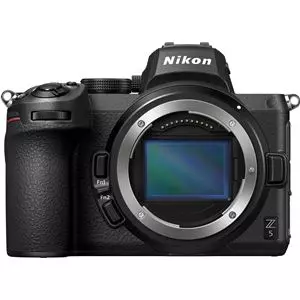מצלמת ניקון Nikon Z5 Body - יבואן רשמי