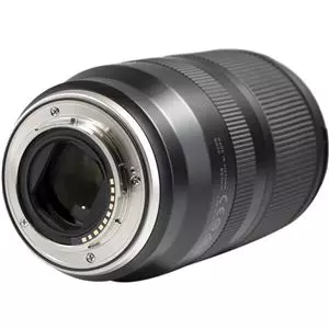 עדשת טמרון Tamron 17-70mm DI-III For FUJIFILM - יבואן רשמי