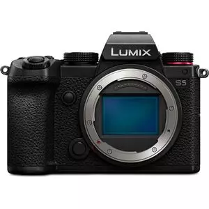 מצלמה חסרת מראה פנסוניק Panasonic DC-S5  BODY