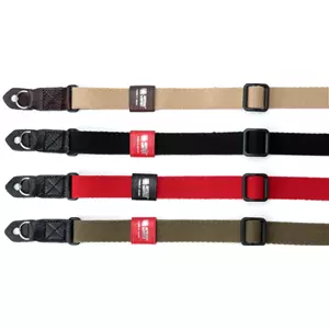 Artisan & Artist ACAM-100A Acrylic Camera Strap (Black)