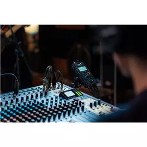מקליט אודיו דיגיטלי 4 ערוצים Tascam DR-40X