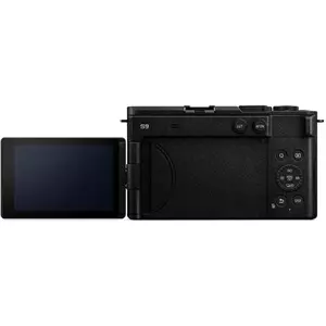 מצלמה חסרת מראה פנסוניק Panasonic Lumix S9 + 18-40mm f/4.5-6.3
