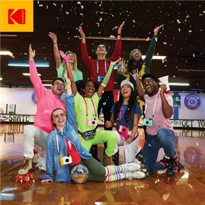 KODAK מצלמת אינסטנט מדגם Smile Plus (שחור)